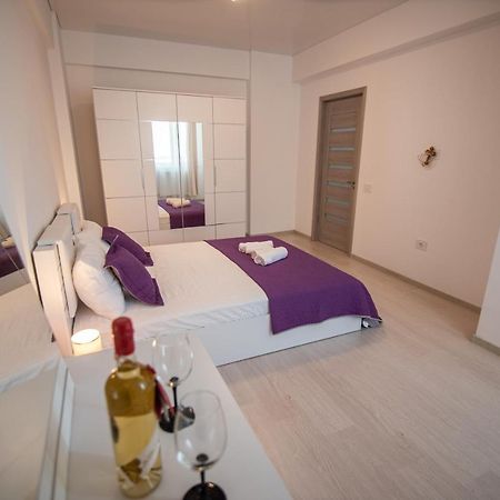 Appartamento Apartament Mony- Mamaia Nord Năvodari Esterno foto