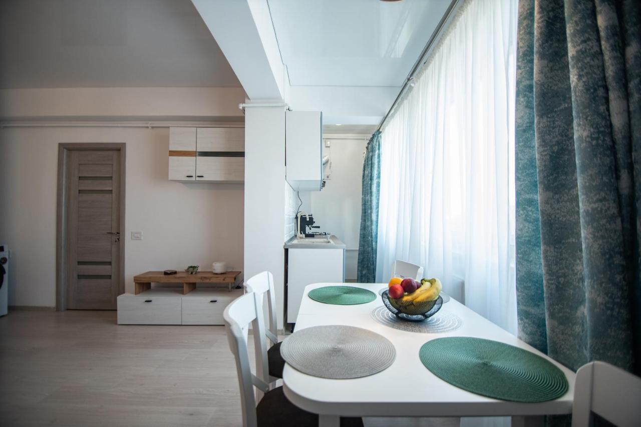 Appartamento Apartament Mony- Mamaia Nord Năvodari Esterno foto